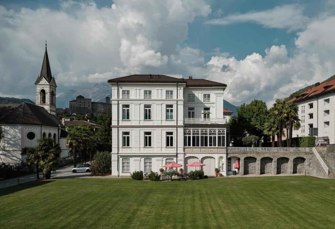 Business Center In Villa بيلينزونا المظهر الخارجي الصورة